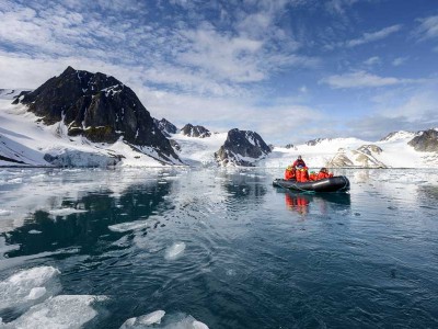 Hurtigruten expeditie Spitsbergen, Jan Mayen, Groenland en IJsland 